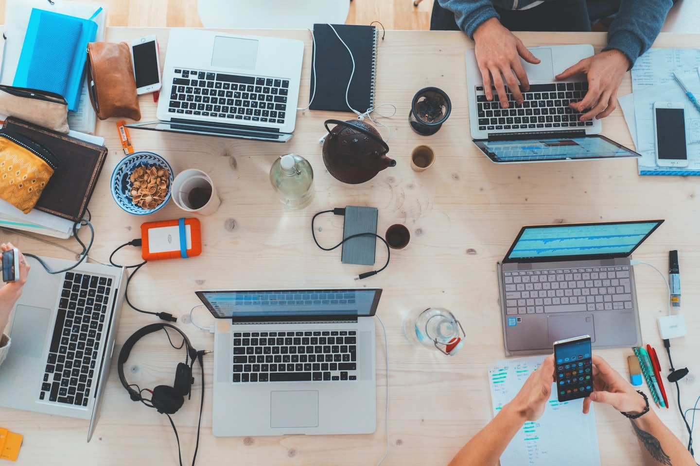 DIGITAL-MARKETING-ADS-IMMAGINE-SOLUZIONI-SERVIZI-SEO-GEO-OPTIMIZATION